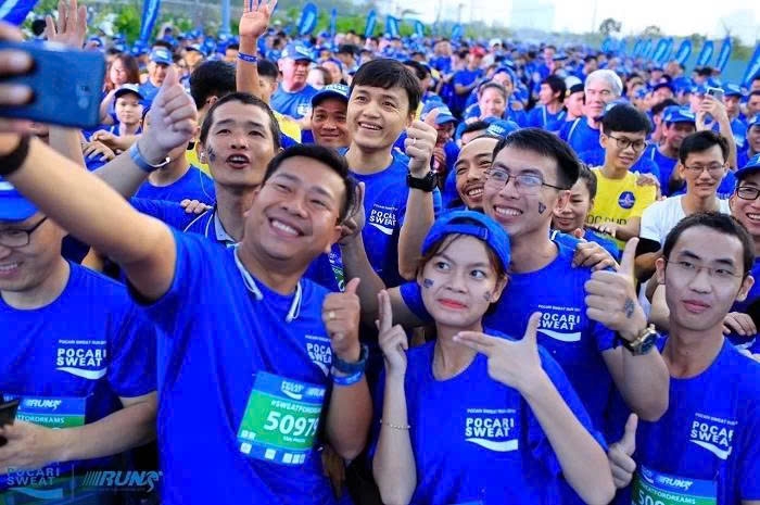 Áo thun quảng cáo