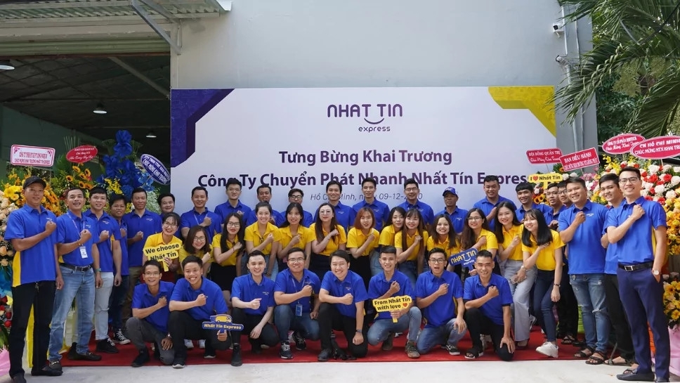 May Đồng Phục KCN Đông Nam